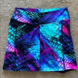 Dona Jo shorts - dragon scale